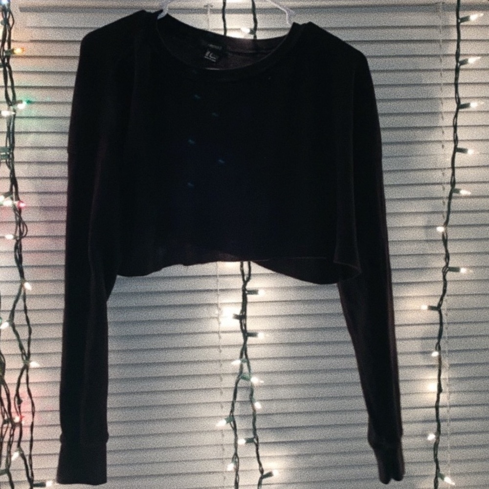 Crop top🖤